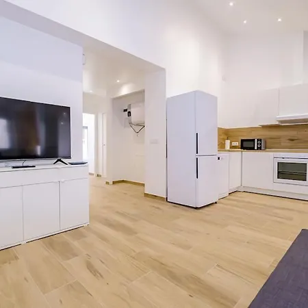 8 Pers, Equipped, 1 Min Playa Del Cura - 27a Apartment